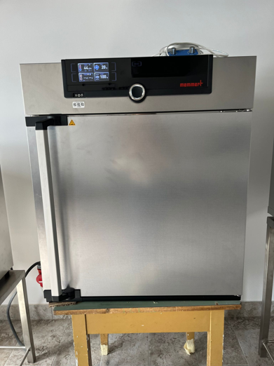 Picture of Universal Oven 300 °C room 515